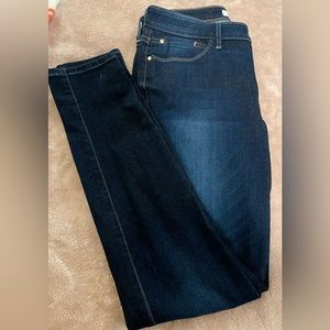 GUESS Women’s Denim - Sexy Curve Mid-Rise Skinny Jeans Size 28